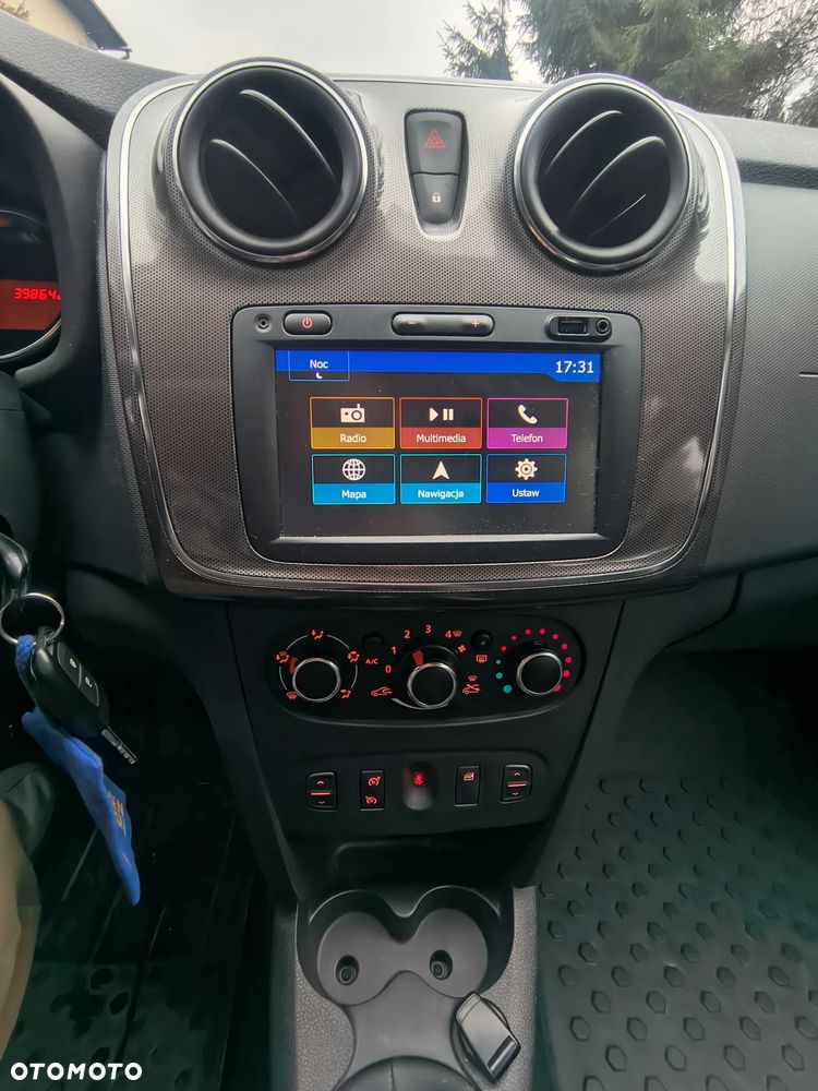 Dacia Sandero Stepway TCe 100 Celebration - 14