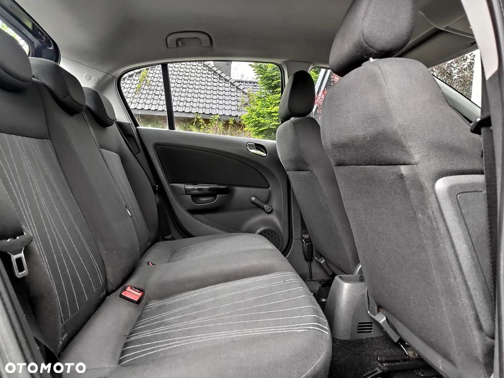 Opel Corsa - 11