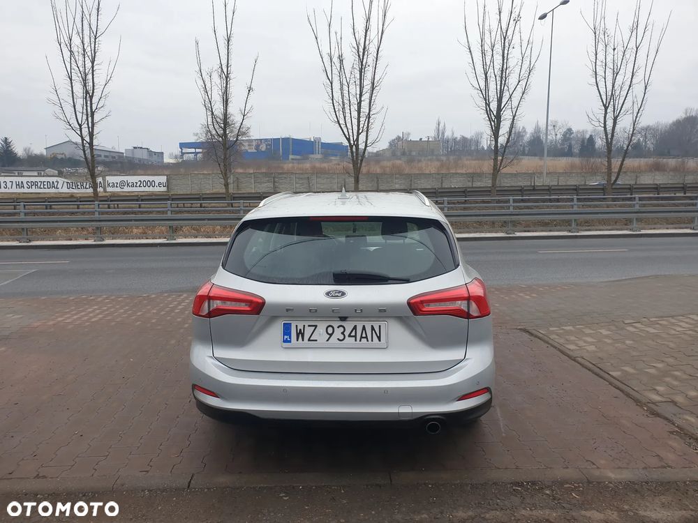 Ford Focus SW 1.5 EcoBlue SCR Titanium - 8