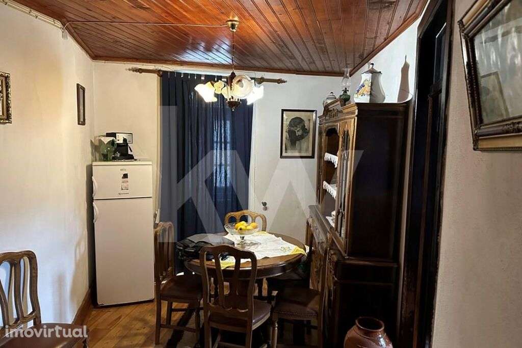 Casa 3 Andares | Rua Viriato Trágico | Avô - Grande imagem: 3/13