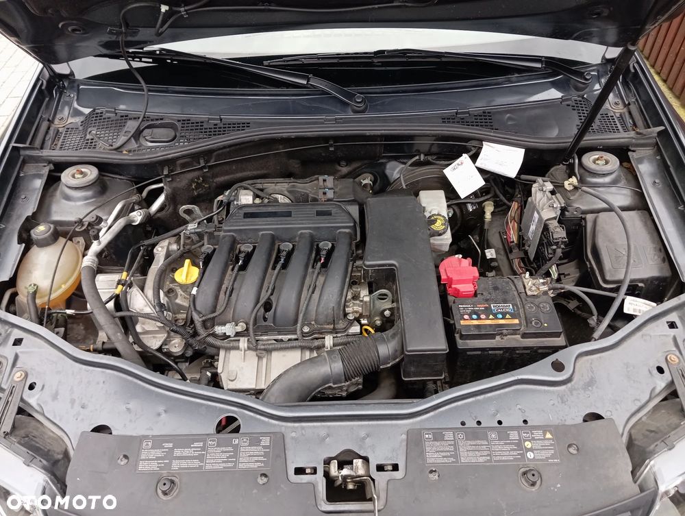 Dacia Duster 1.6 Laureate - 21