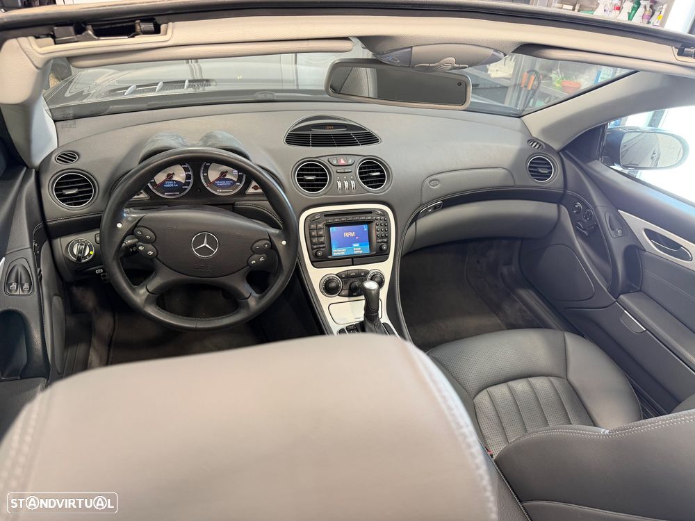 Mercedes-Benz SL 55 AMG Standard - 9