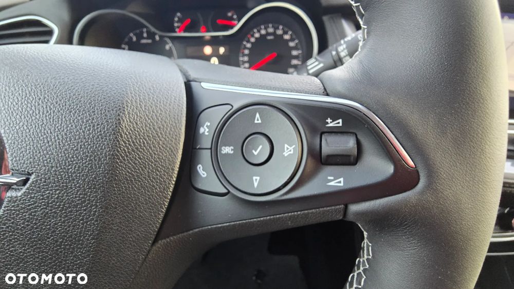 Opel Grandland X 1.2 Start/Stop Automatik Business INNOVATION - 39