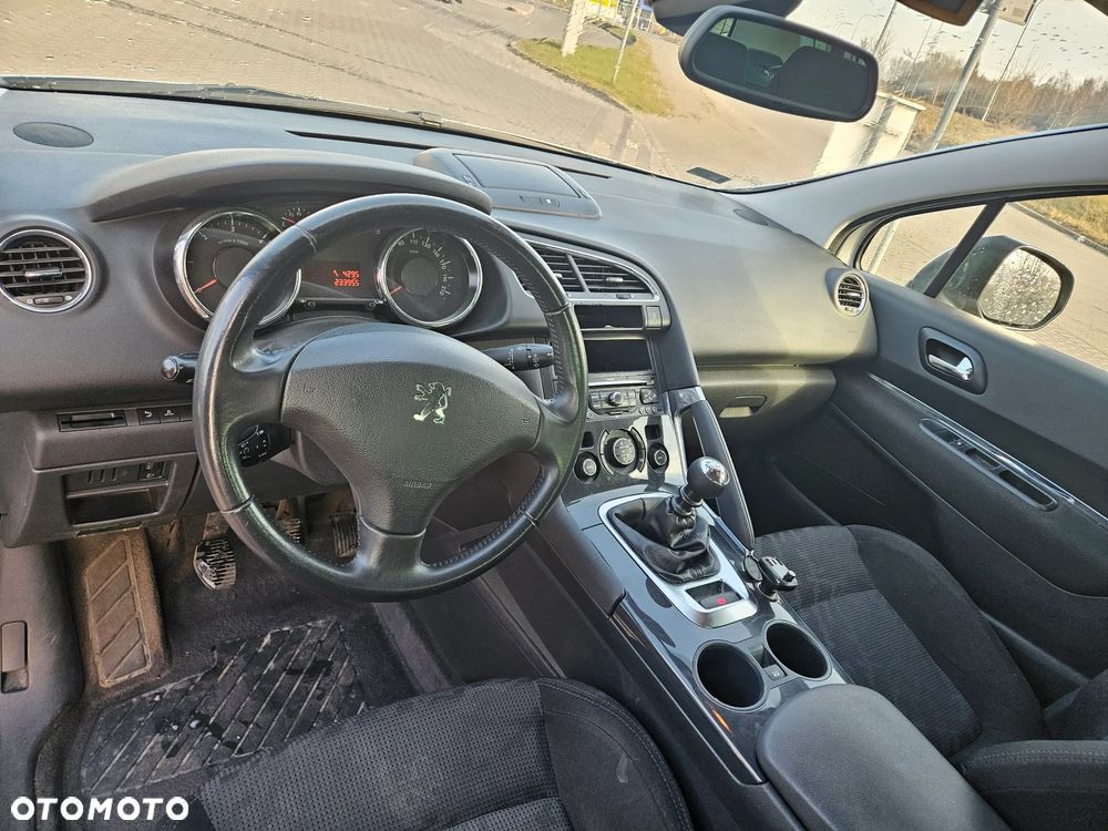 Peugeot 3008 - 8