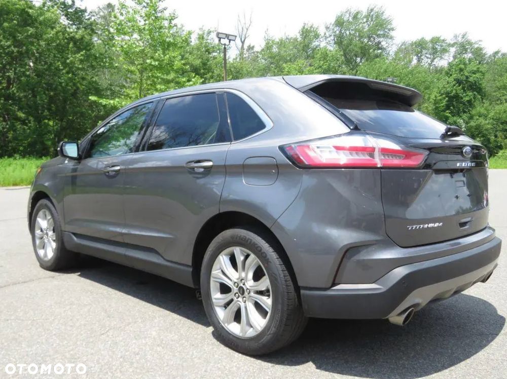 Ford Edge - 7