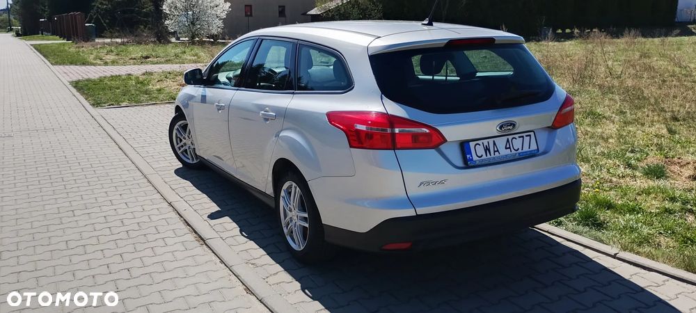 Ford Focus 1.5 TDCi Trend - 4