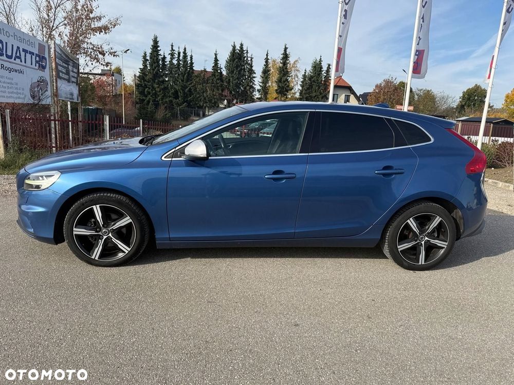 Volvo V40 D2 Drive-E R-Design Momentum - 11