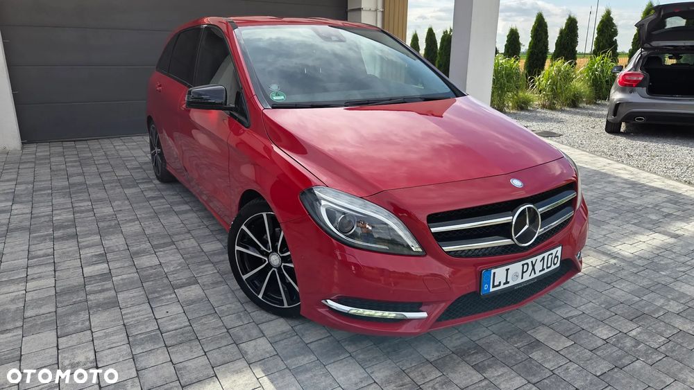 Mercedes-Benz Klasa B 200 (BlueEFFICIENCY) - 2