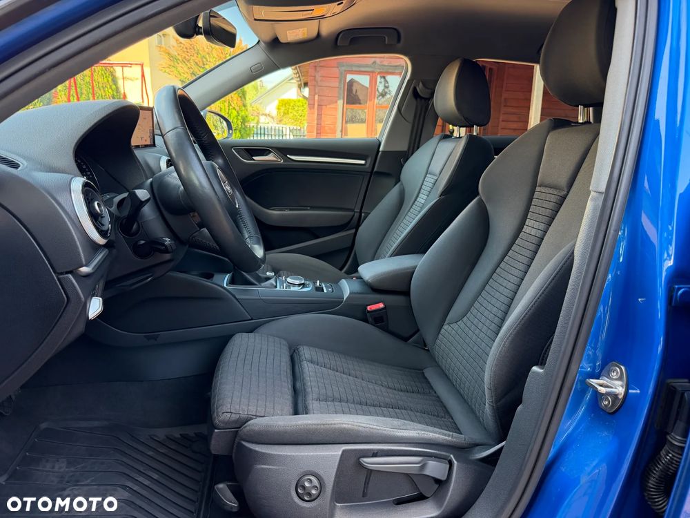 Audi A3 Sportback 1.5 TFSI cylinder on demand sport - 18