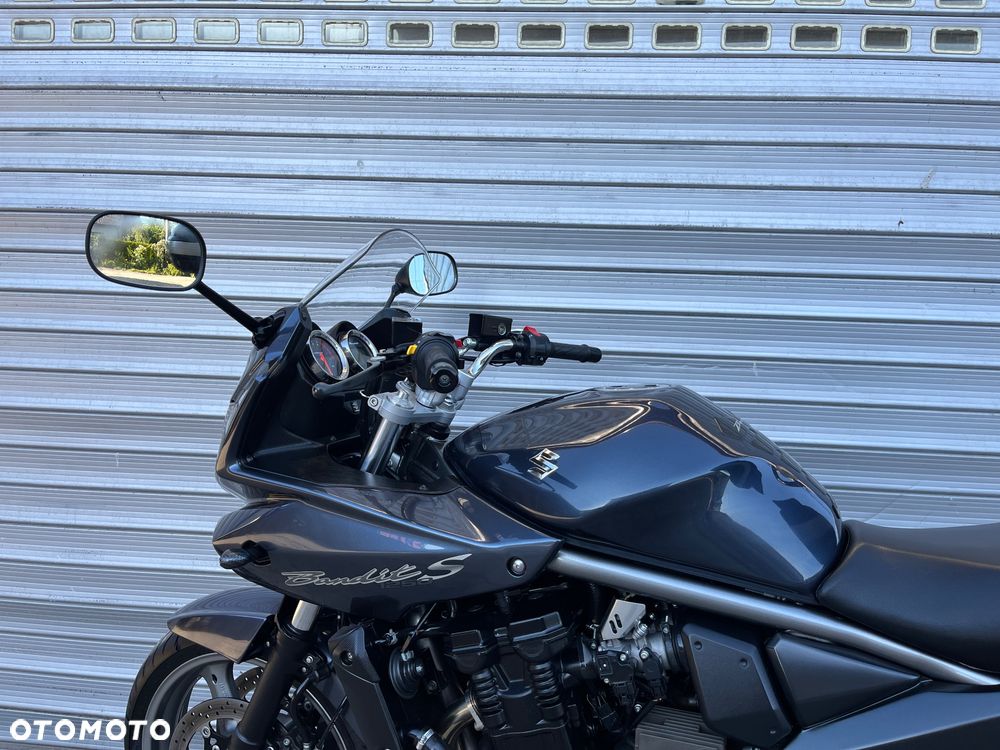 Suzuki Bandit - 11