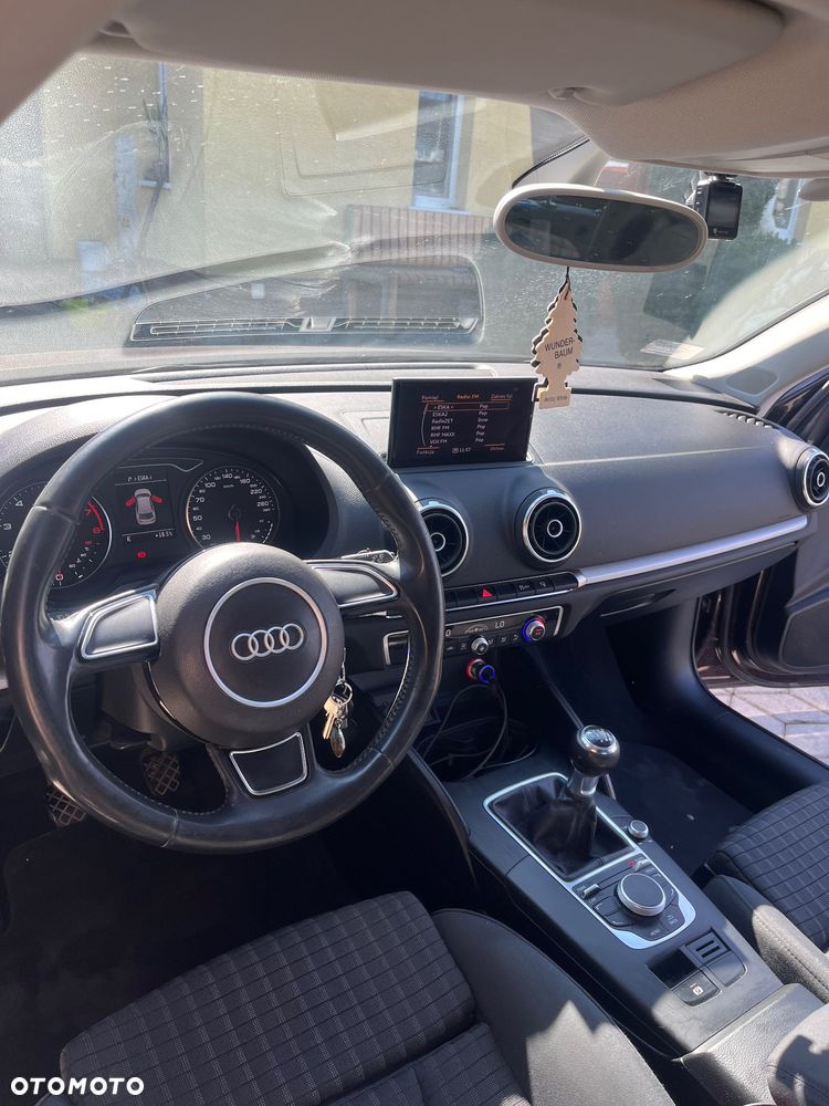 Audi A3 Sportback 1.4 TFSI Ambition - 9