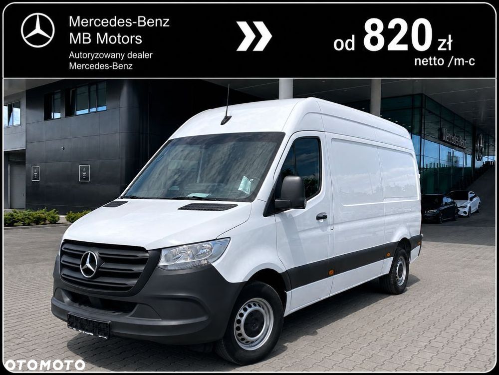 Mercedes-Benz Sprinter - 2