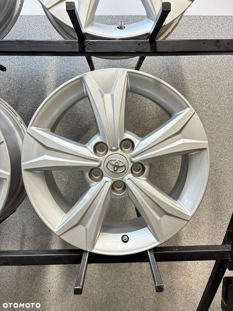 4 Felgi Alu. Toyota Yaris Cross, Chr 17" - 11
