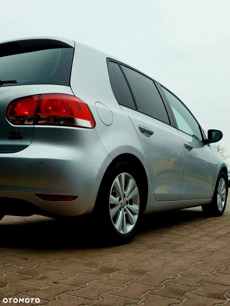 Volkswagen Golf - 21