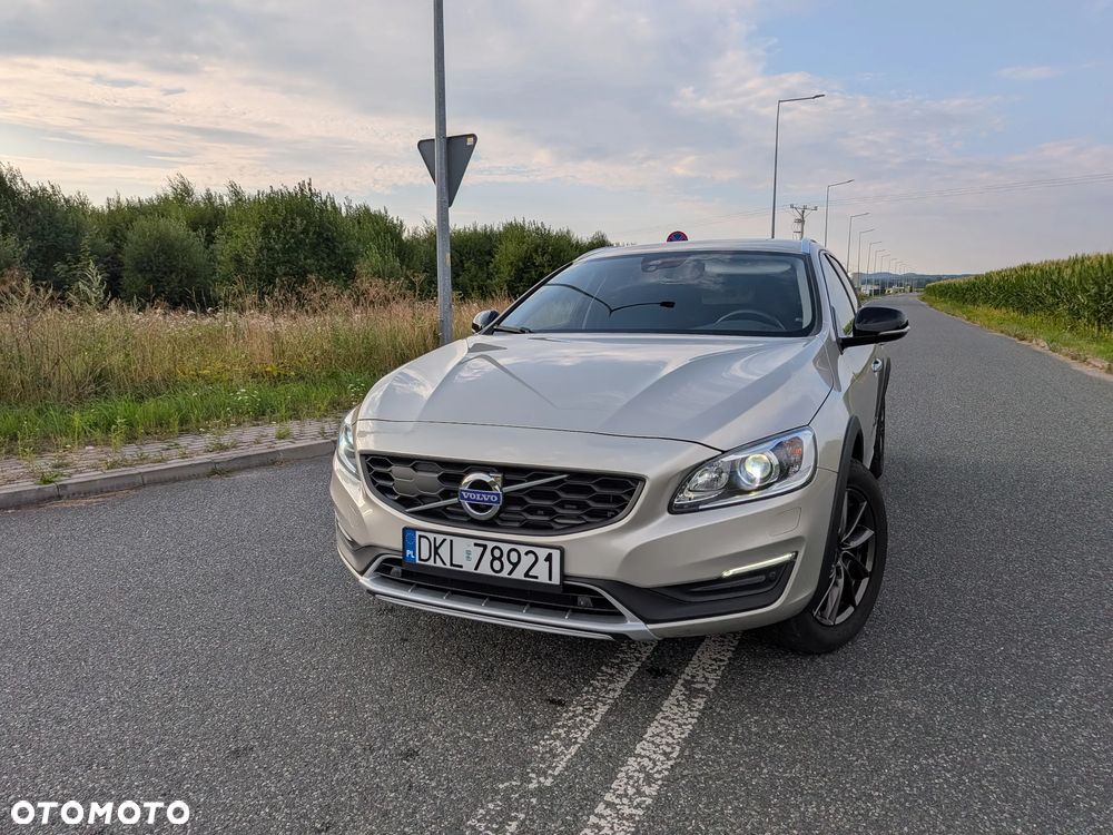 Volvo V60 Cross Country T5 Geartronic Momentum - 2
