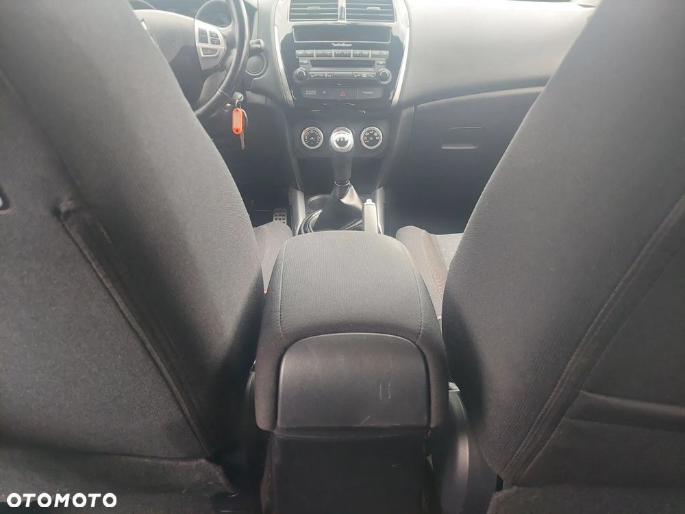 Mitsubishi ASX 1.6 2WD Inform - 24