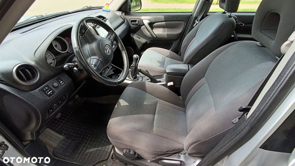 Toyota RAV4 2.0 D-4D Luna - 12