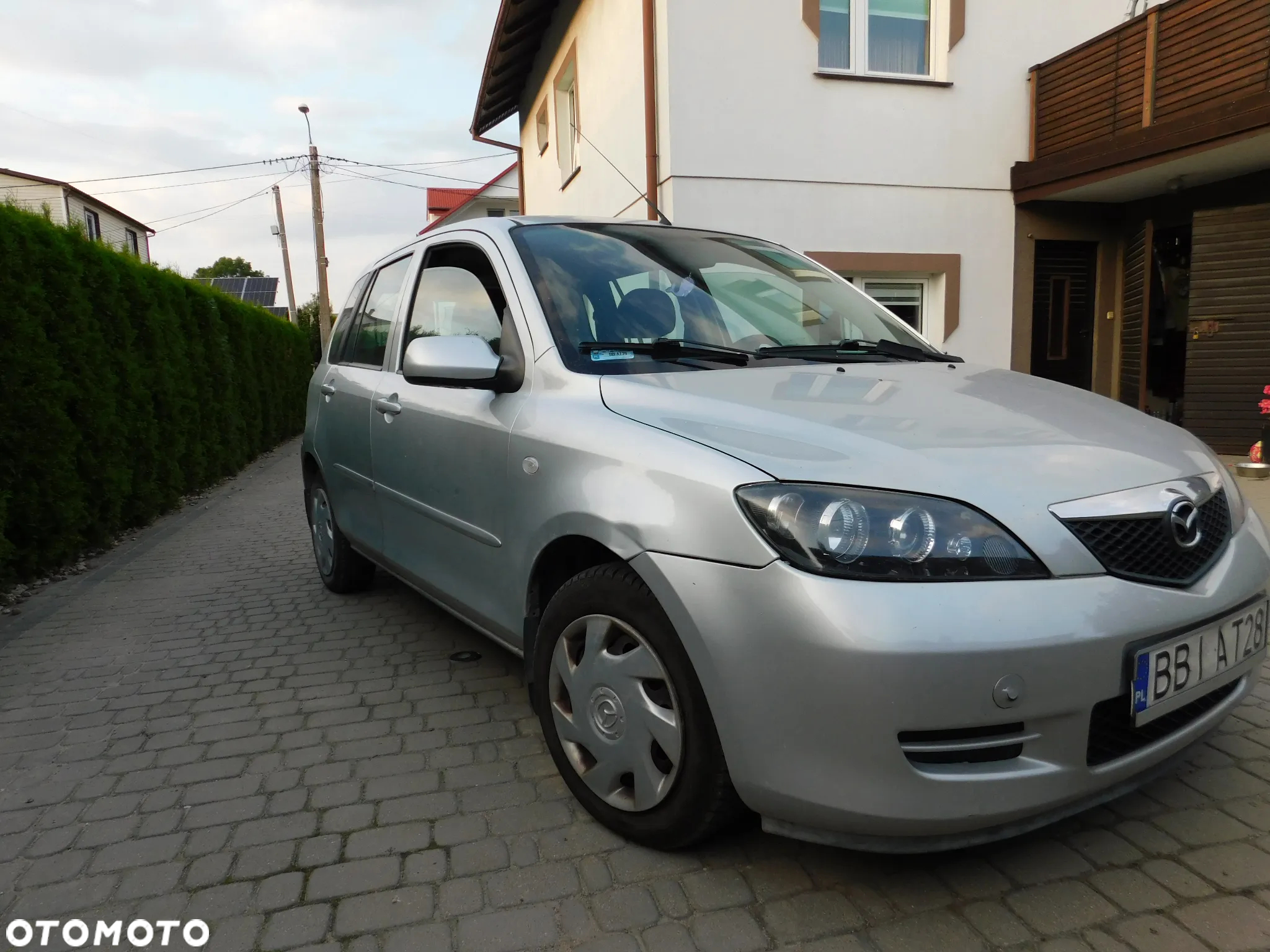 Mazda 2 - 17