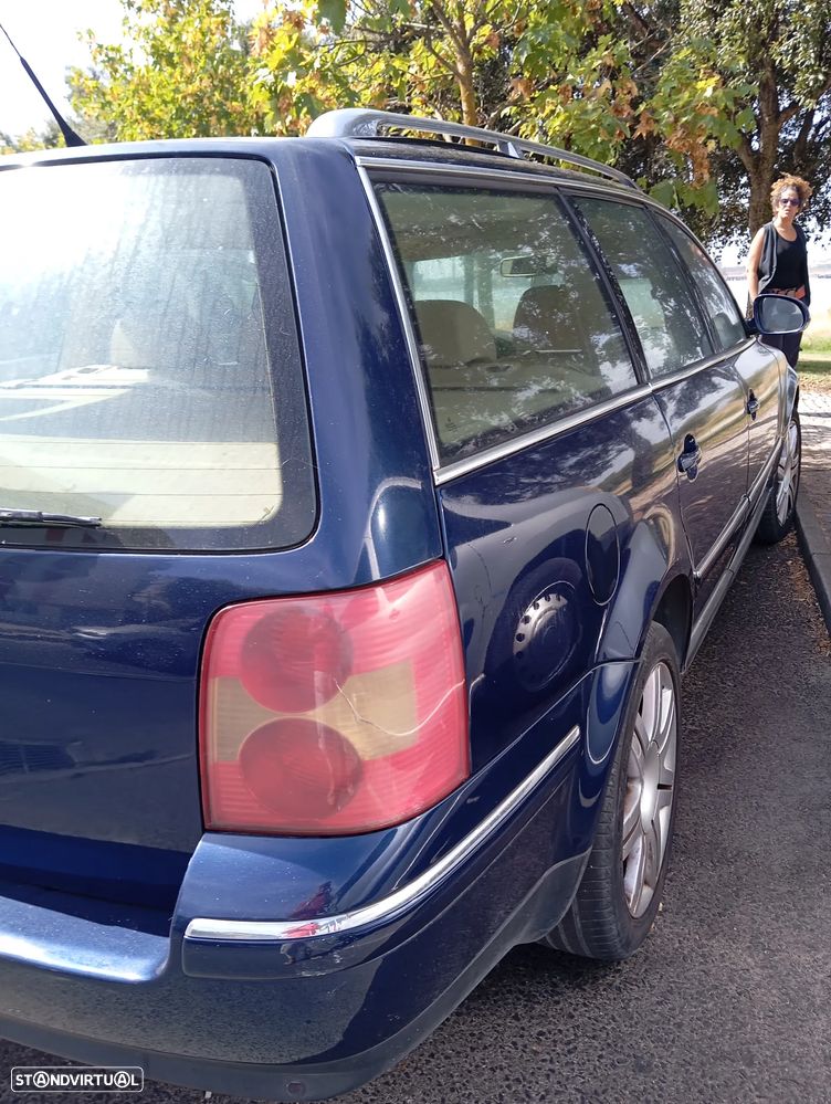 VW Passat Variant 1.9 TDi Confortl Tip - 2