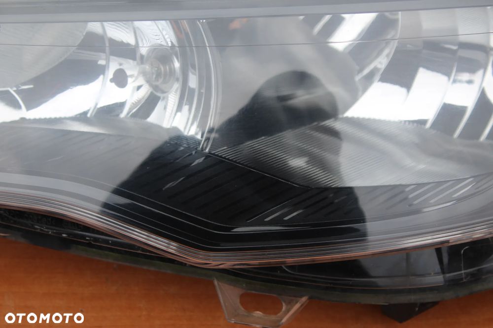 LAMPA LEWA PRZEDNIA LEWY PRZÓD OPEL ASTRA J CIEMNA LED 13365290 100% OK EUROPA BARDZO ŁADNA - 4