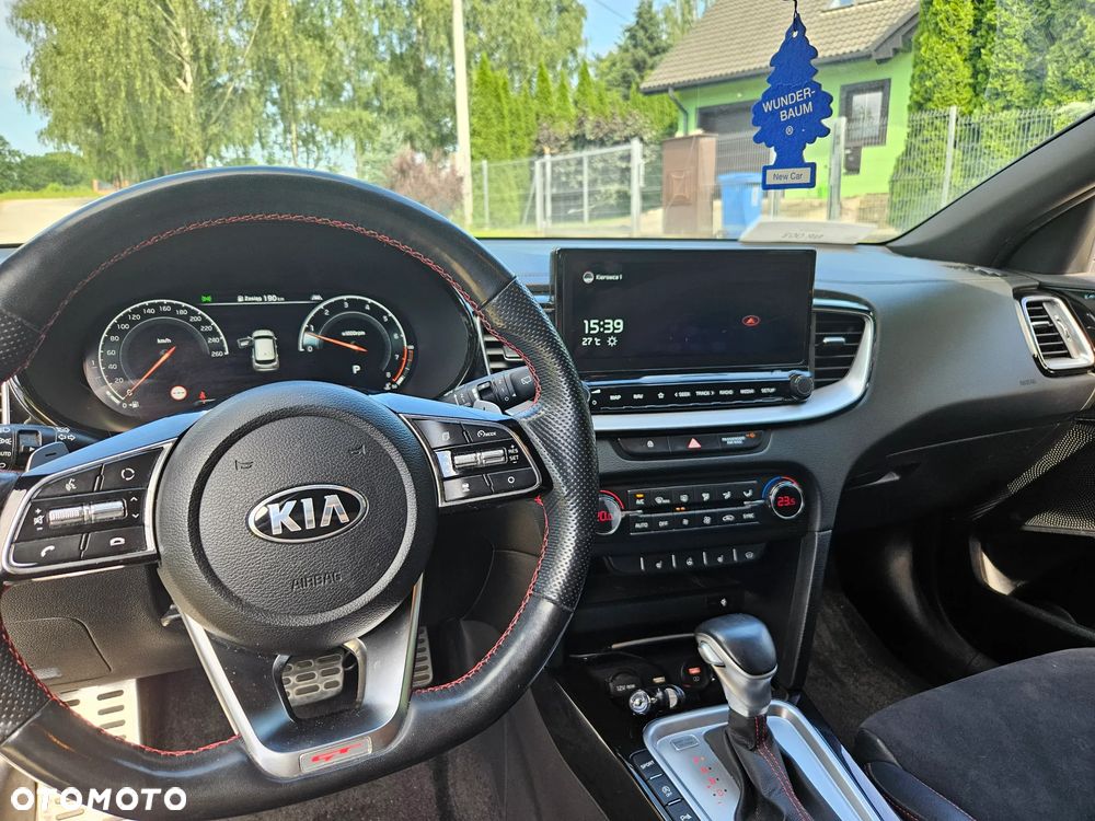 Kia ProCeed - 10