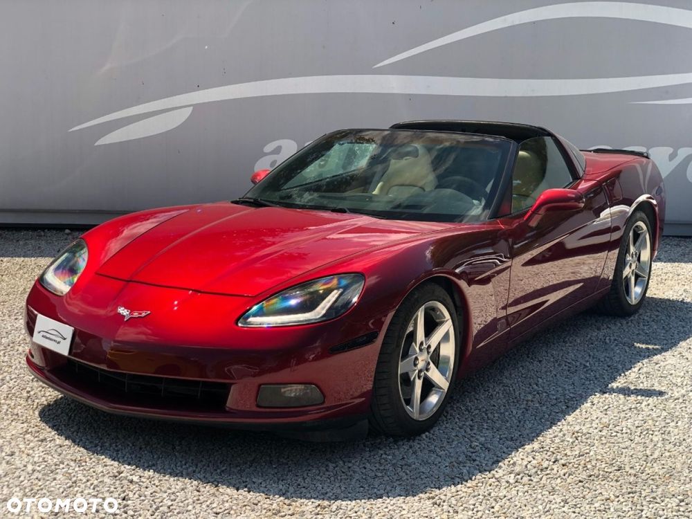 Chevrolet Corvette - 10
