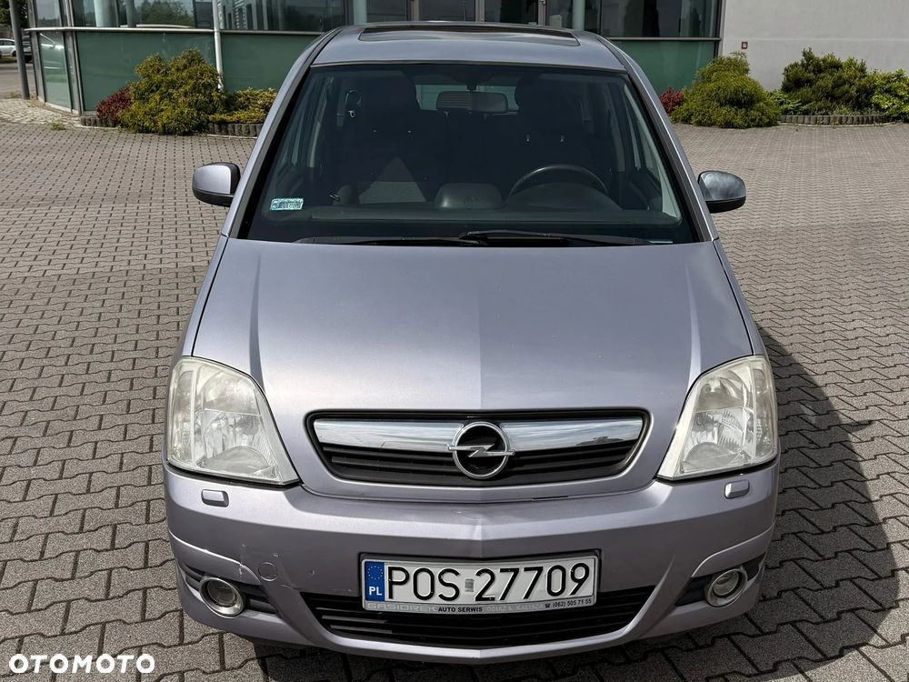 Opel Meriva 1.8 Cosmo - 4