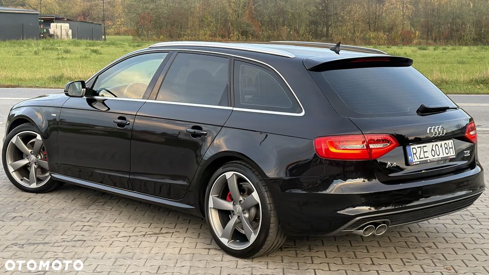 Audi A4 Avant 2.0 TDI DPF quattro S tronic S line Sportpaket - 16
