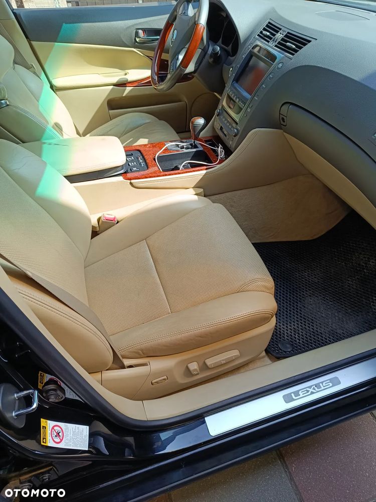 Lexus GS 300 Prestige + - 14