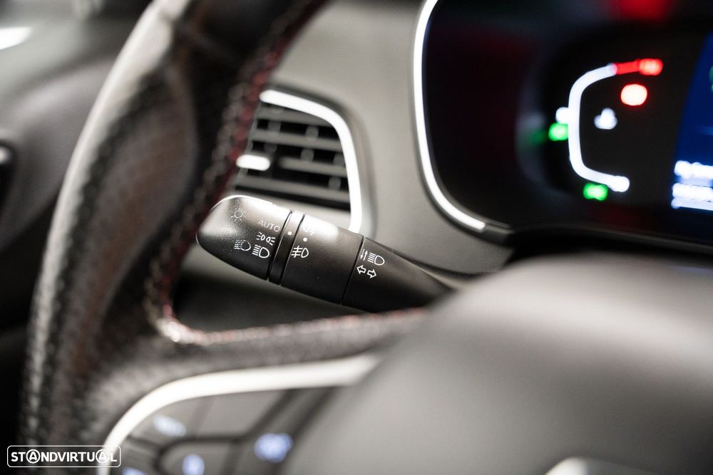 Renault Mégane 1.5 Blue dCi R.S. Line - 20