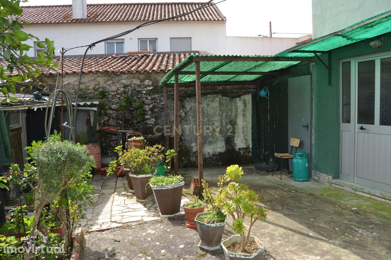 T1 Arrendado com Potencial de Consolidação | Porto Salvo - Grande imagem: 4/16