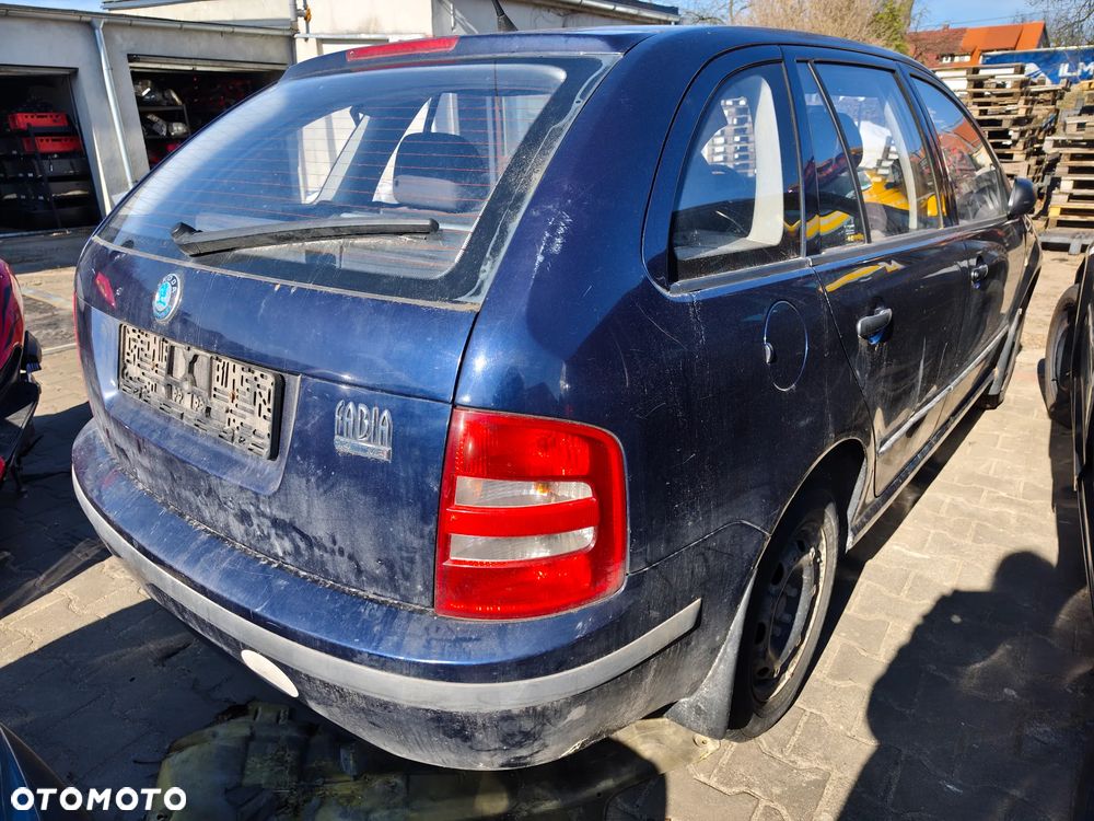 Skoda Fabia kombi sedan hatchback benzyna 1.4 i 1,2 benzyna na części - 11
