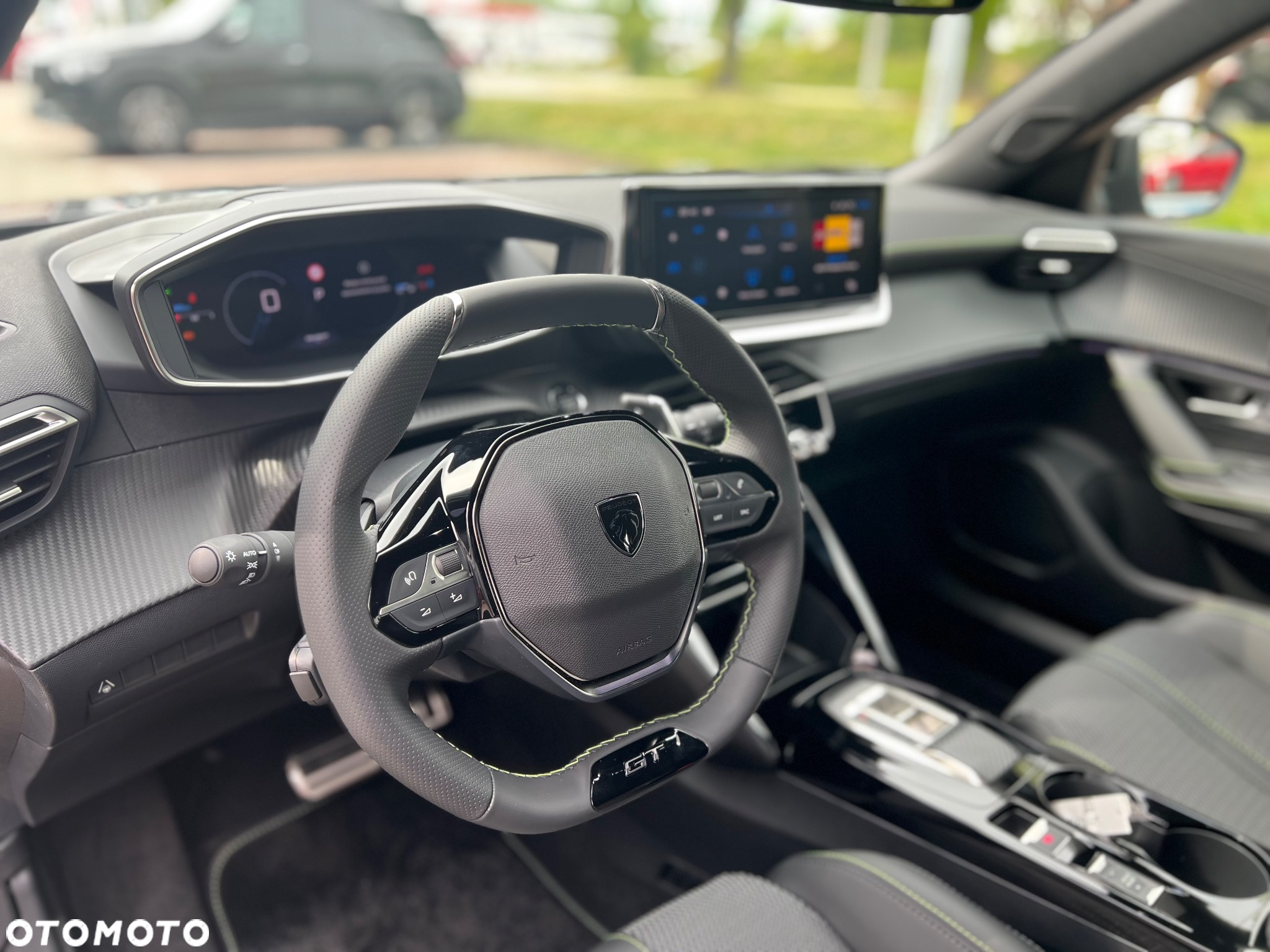 Peugeot 2008 PureTech mHEV GT e-DCS6 - 13