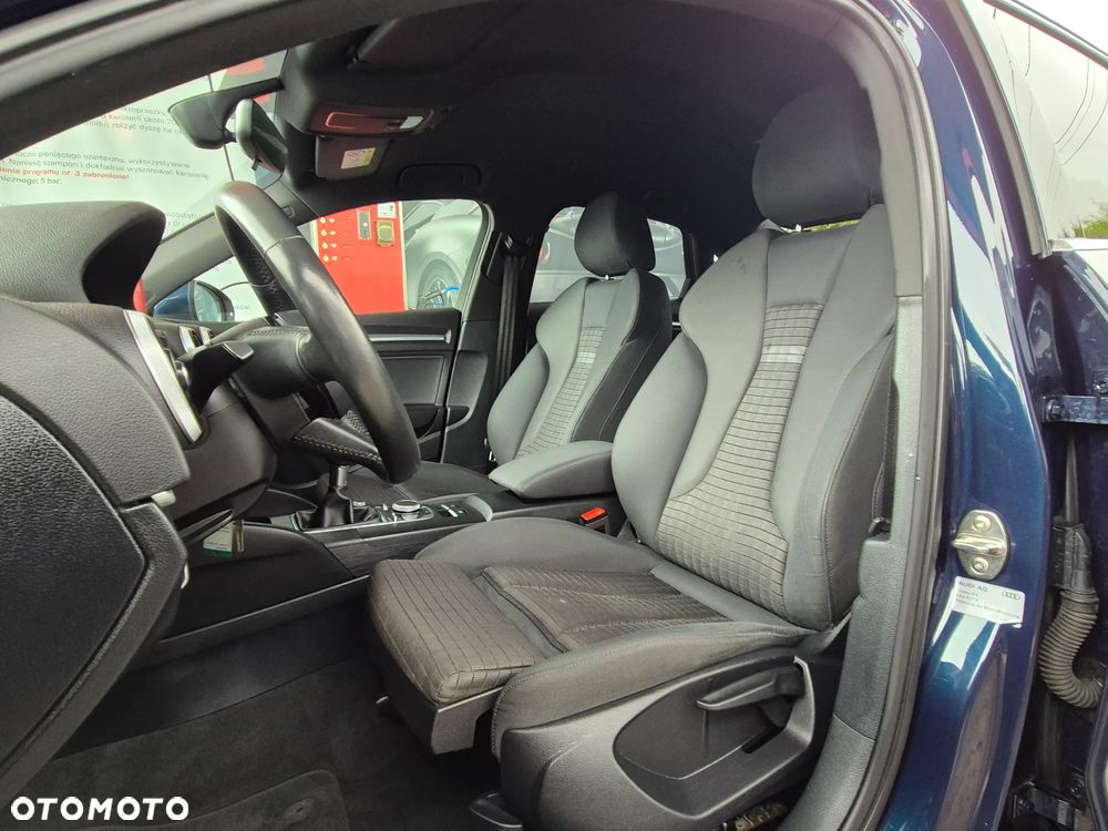 Audi A3 Limousine 2.0 TDI S line Sportpaket - 26