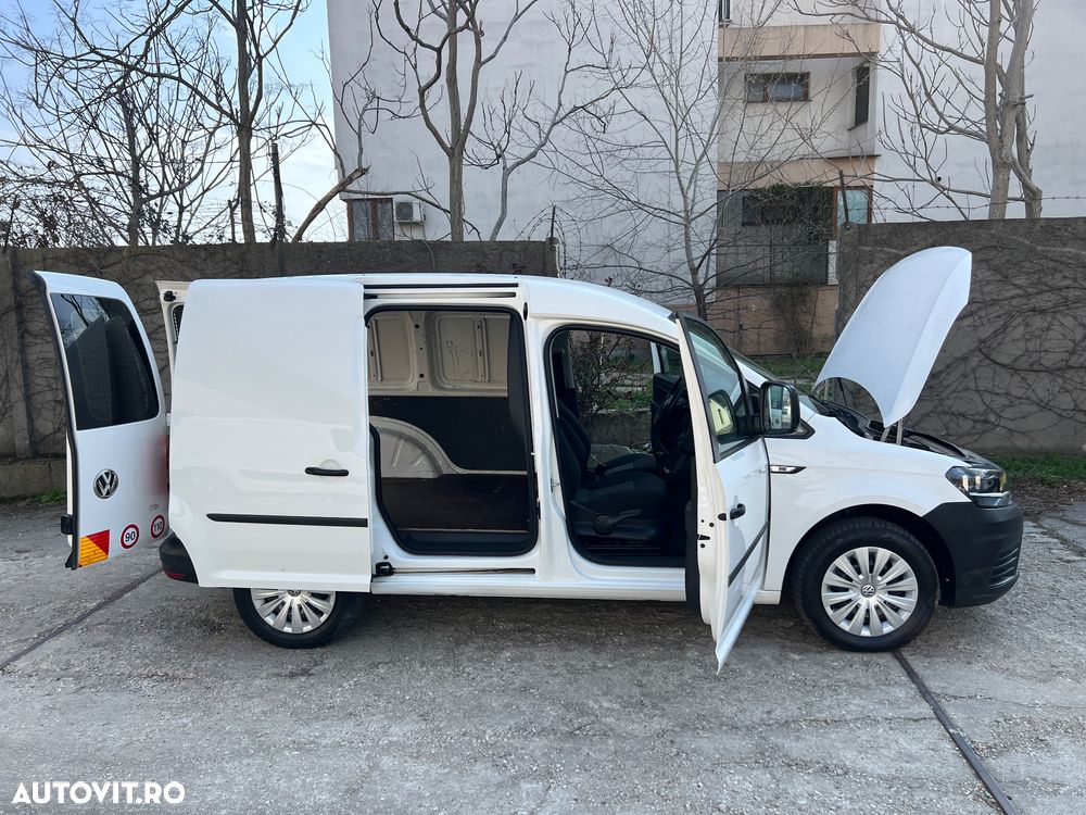 Volkswagen Caddy - 9