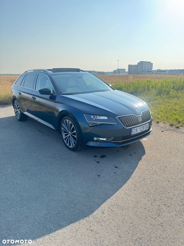Skoda Superb 2.0 TDI DSG Style - 4