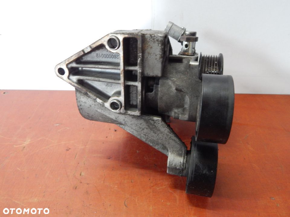 Pompa wspomagania wspornik łapa IVECO Daily IV 06-14 2.3 E4 Łuków części - 4