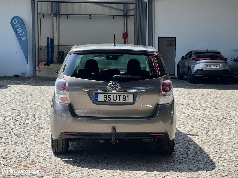 Toyota Verso 1.6 D-4D Comfort - 5