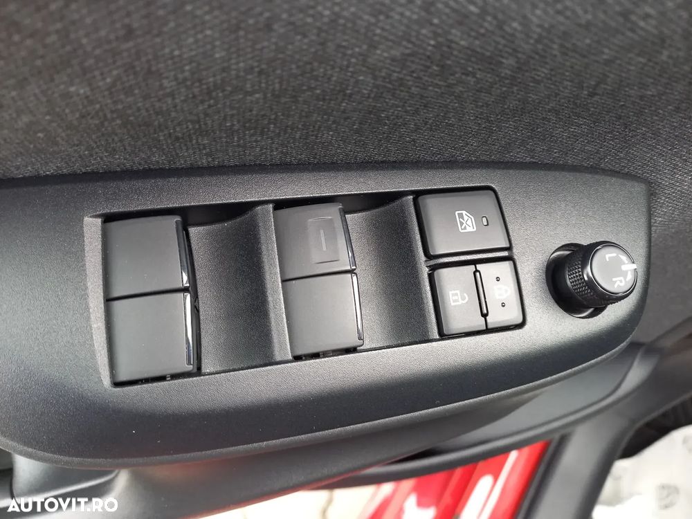 Toyota Yaris 1.5 VVT-i HSD Dynamic - 14