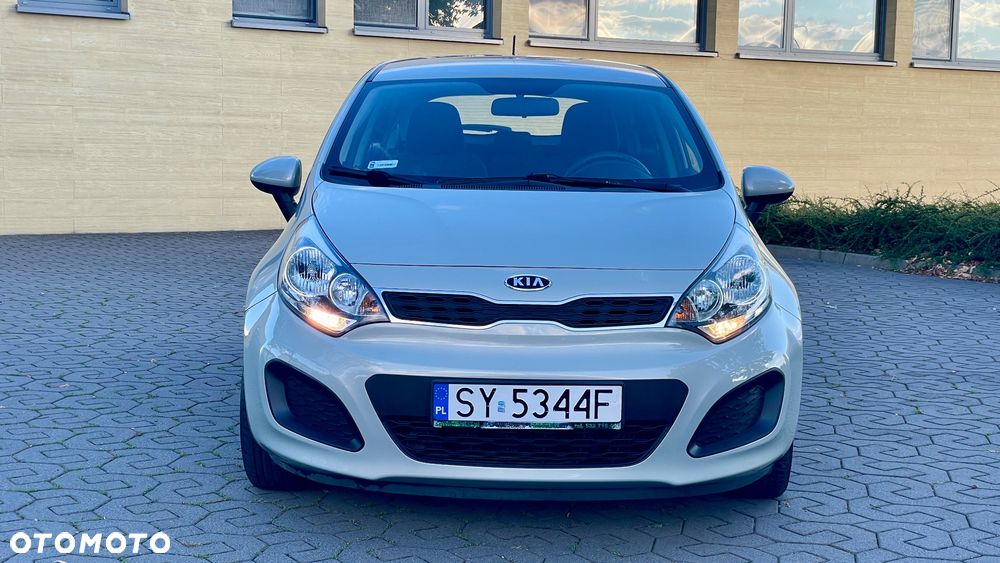 Kia Rio 1.1 crdi L - 12