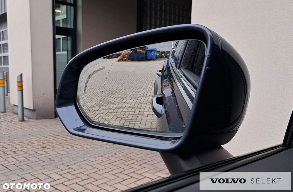 Volvo V60 Cross Country - 28