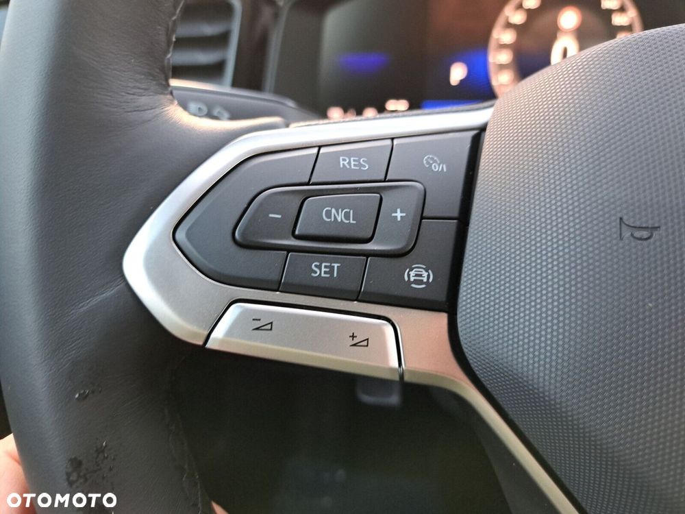 Volkswagen Taigo - 25