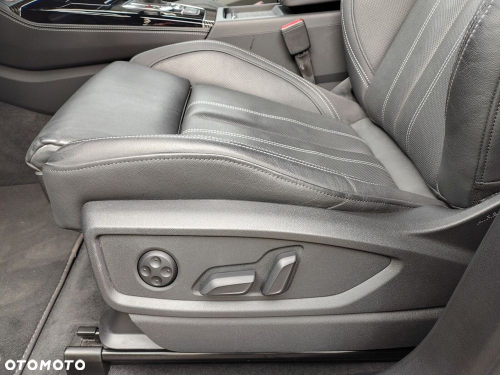 Audi SQ5 Sportback - 10