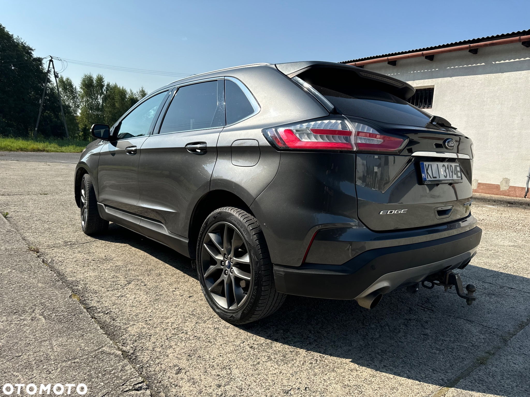 Ford Edge - 2