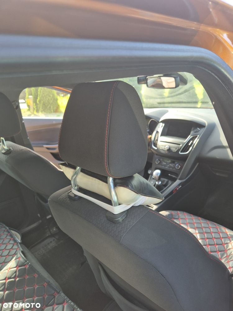 Ford Focus - 3