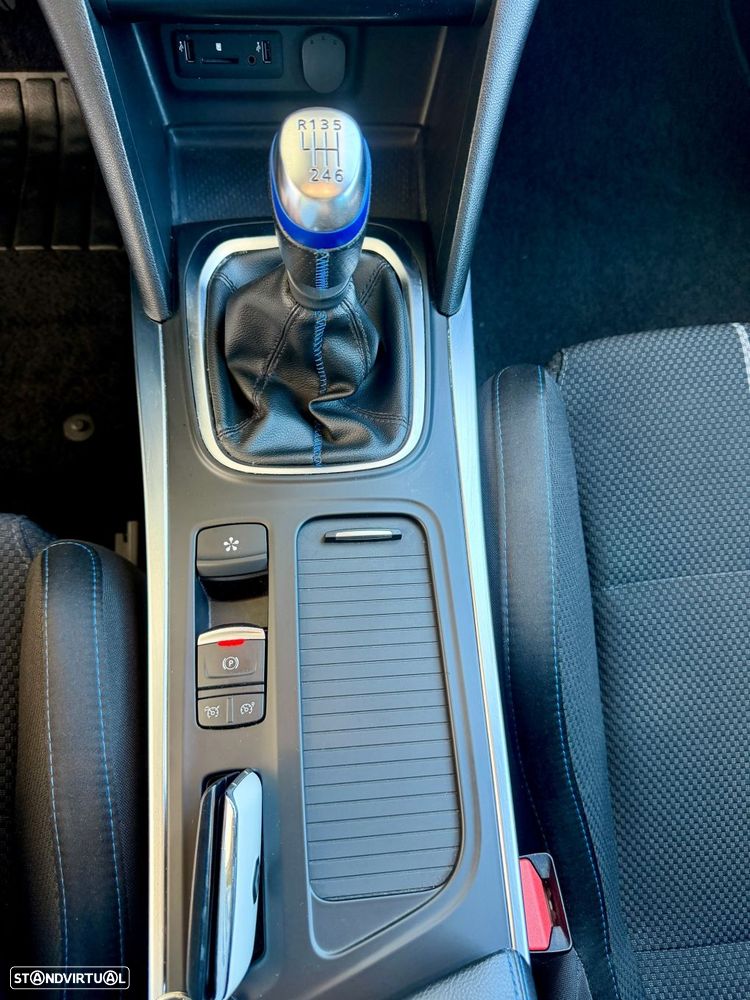 Renault Mégane Sport Tourer - 42