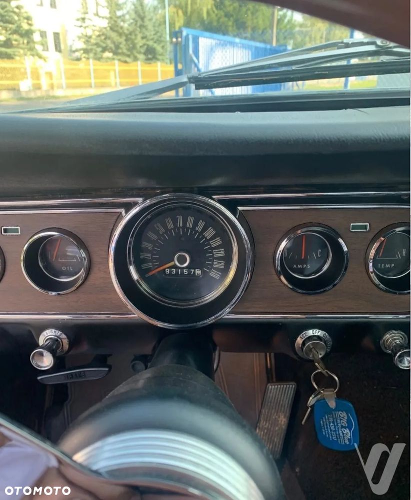 Ford Mustang - 10