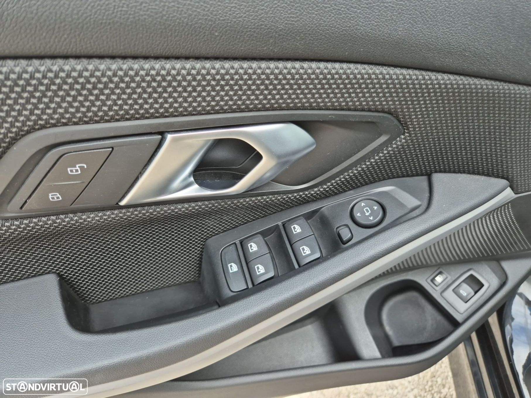 BMW 330 e Touring Corporate Edition Auto - 16