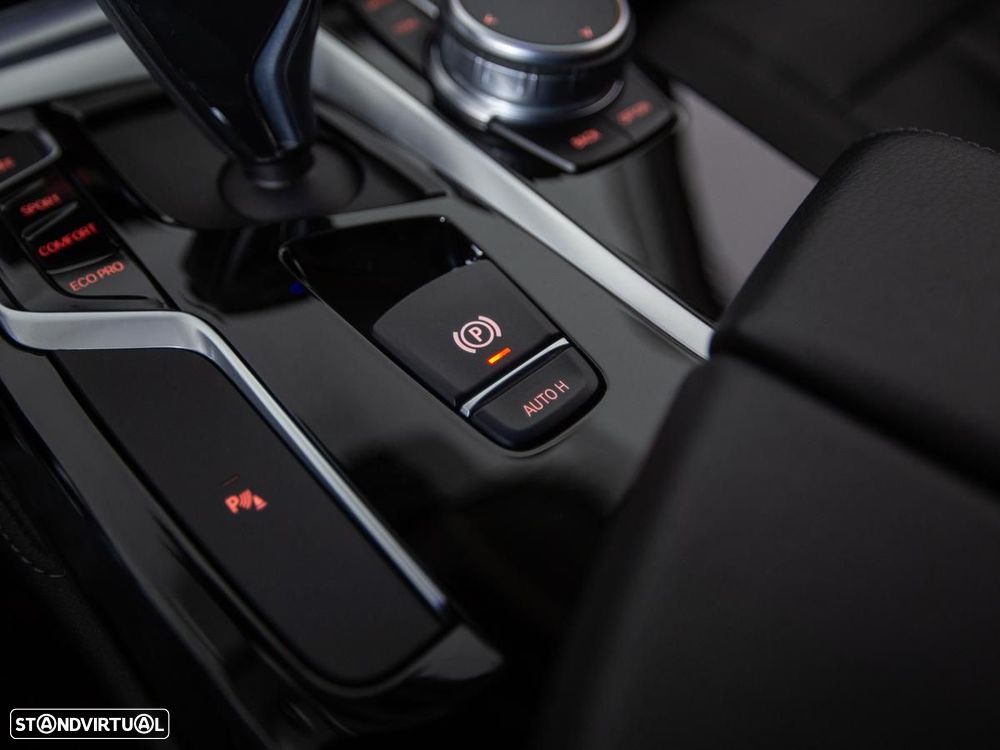 BMW 520 - 19