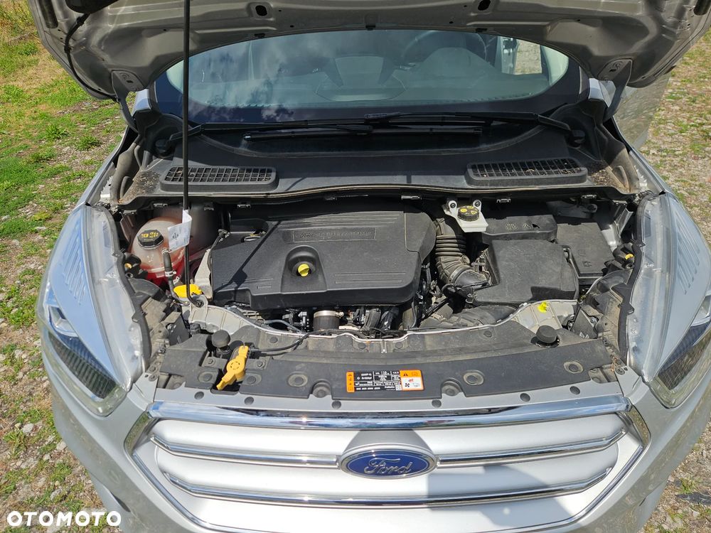 Ford Kuga 2.0 TDCi 4x4 Business Edition - 25
